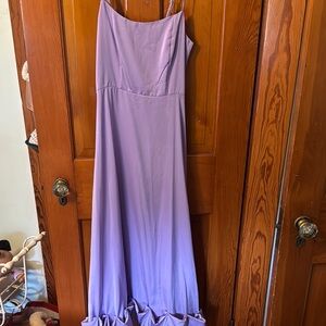 Elegant Lavender Spaghetti Strap Dress